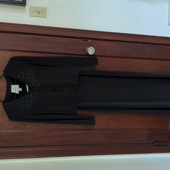 Joseph Ribkoff Creations Black Stretch Maxi Dress with Long Sleeve Cardigan Sz 8 - Picture 1 of 9